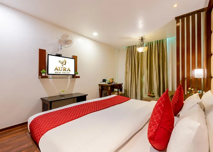 Hotel Aura Near New Delhi Railway Station